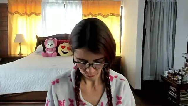 Charlotte-Willson online show from 03/06/26, 08:59