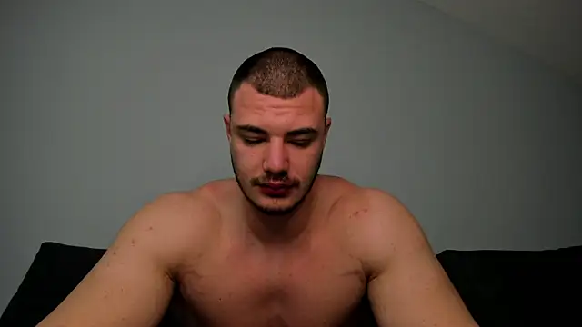 Troy Bigtitan online show from 01/12/26, 06:09