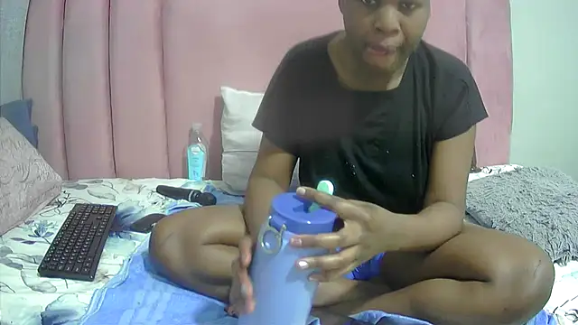 Cherrydollx online show from 02/26/26, 07:36