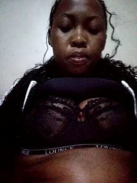 Sweethoneypot25 online show from 04/04/26, 05:30