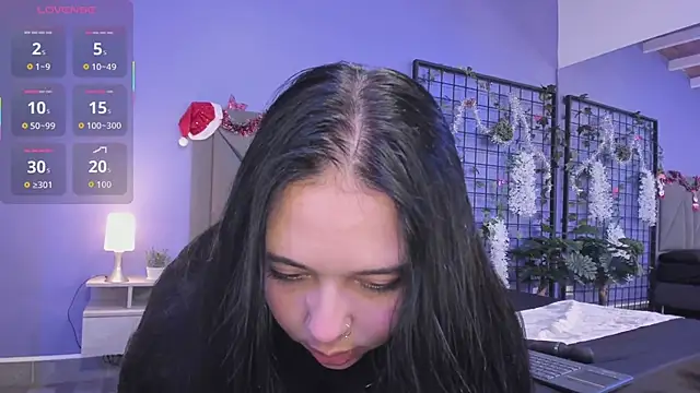 Gaby cruz  online show from 12/17/25, 12:21