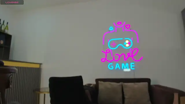 Snapshot of Melanie_St4r chatting on 02/07/26, 05:37 Melanie St4r online show from 02/07/26, 05:37