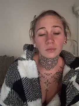 Antoniia69 online show from 12/01/25, 02:40