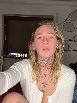 Antoniia69 online show from 11/26/25, 05:13