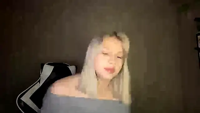 RosarioOler online show from 11/21/25, 04:11