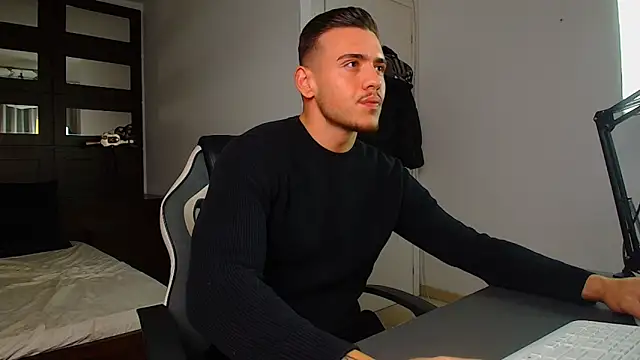 ElijahThorne online show from 01/10/26, 08:42