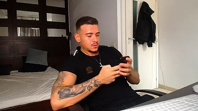 ElijahThorne online show from 02/23/26, 10:05