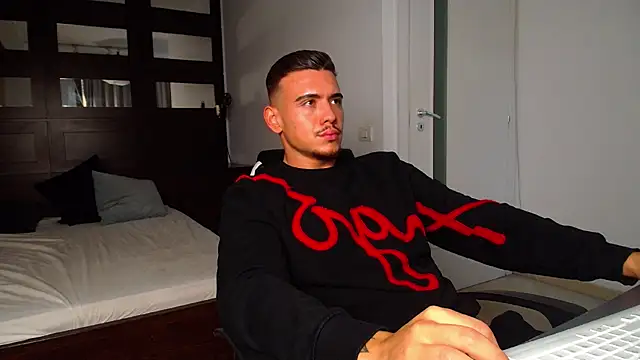 ElijahThorne online show from 03/13/26, 07:13