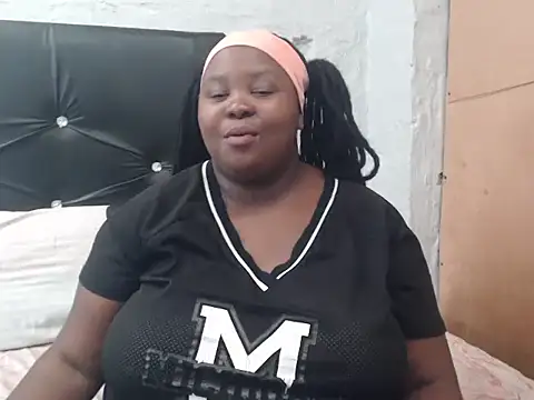 SexyBubblies96 online show from 01/12/26, 12:12