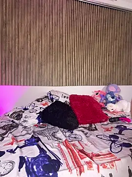 Hayley-Fox online show from 04/12/26, 12:58