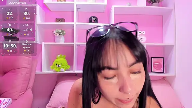 kittyMelvis online show from 01/17/26, 04:10