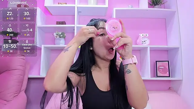 kittyMelvis online show from 01/18/26, 03:37