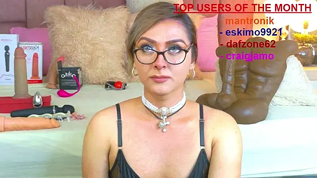 Lunitaa Diva online show from 04/04/26, 03:29