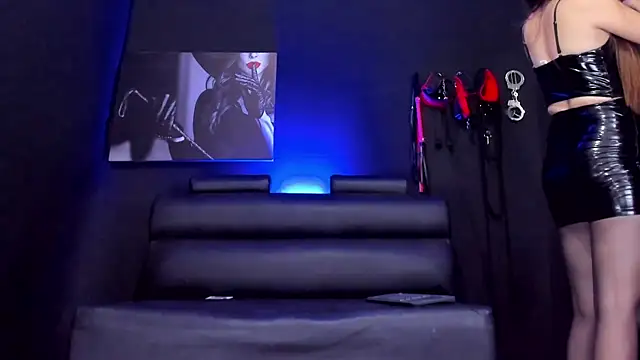 AprilStoness online show from 02/06/26, 06:59