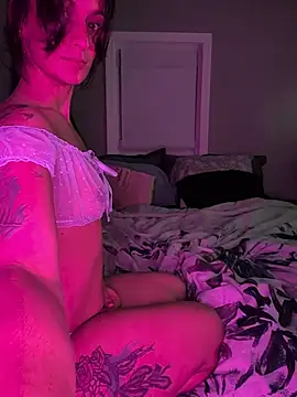 LexiLuxi online show from 11/27/25, 04:13