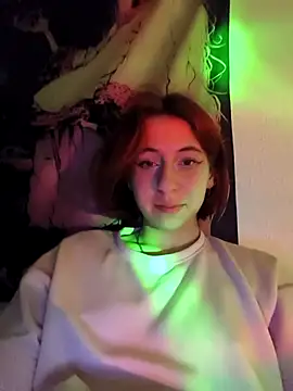 Luna Brush online show from 11/20/25, 07:25