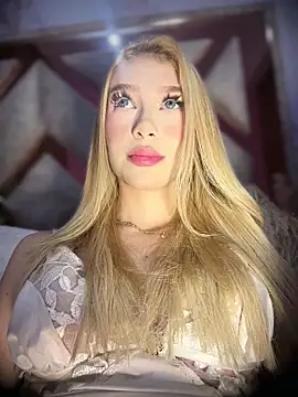 valeryfox   online show from 02/18/26, 09:55