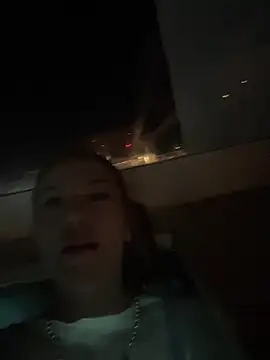 valeryfox   online show from 01/10/26, 11:55