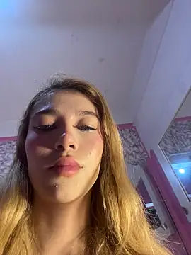 valeryfox   online show from 11/27/25, 11:32