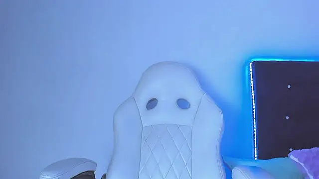 veronicaa squirt online show from 02/21/26, 04:14