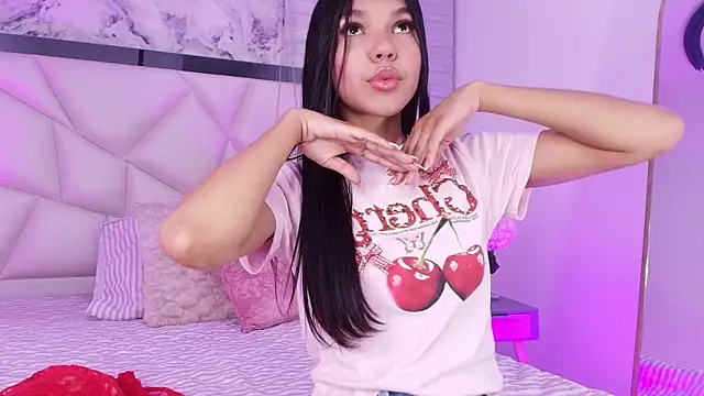 lili jhonson online show from 06/08/26, 11:55
