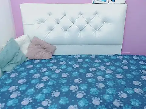 xwetdreamsx online show from 02/20/26, 07:49