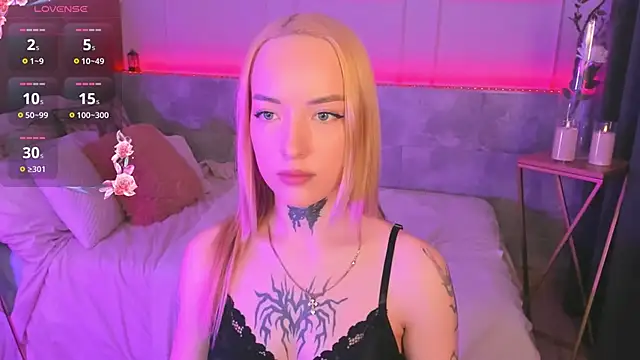 Snapshot of MarquiseMuse chatting on 02/26/26, 06:02 MarquiseMuse online show from 02/26/26, 06:02