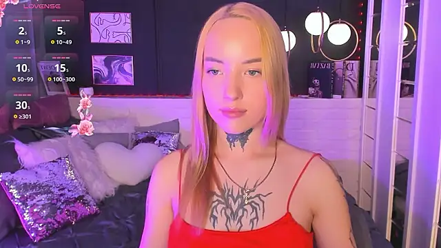 Snapshot of MarquiseMuse chatting on 03/01/26, 06:02 MarquiseMuse online show from 03/01/26, 06:02