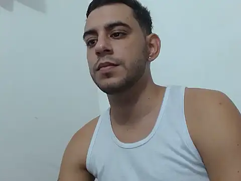 pinky 7 online show from 11/21/25, 03:44