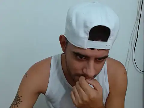 pinky 7 online show from 11/24/25, 04:12