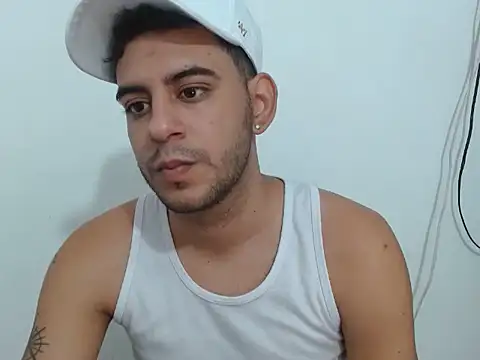 pinky 7 online show from 11/23/25, 03:55