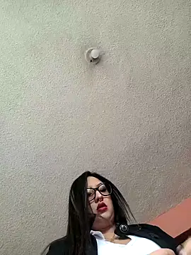 Snapshot of Venus_22 chatting on 11/28/25, 04:51 Venus 22 online show from 11/28/25, 04:51