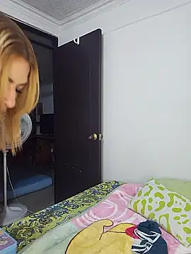 mila curvy online show from 01/14/26, 06:28