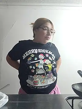 mila curvy online show from 12/01/25, 11:16