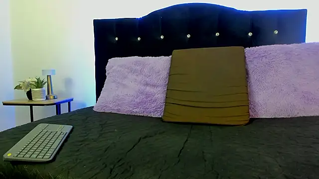 eren jeager online show from 02/25/26, 01:17