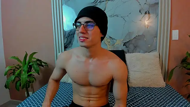 eren jeager online show from 11/25/25, 03:18