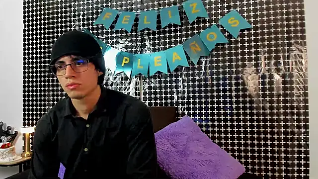 eren jeager online show from 02/17/26, 01:25