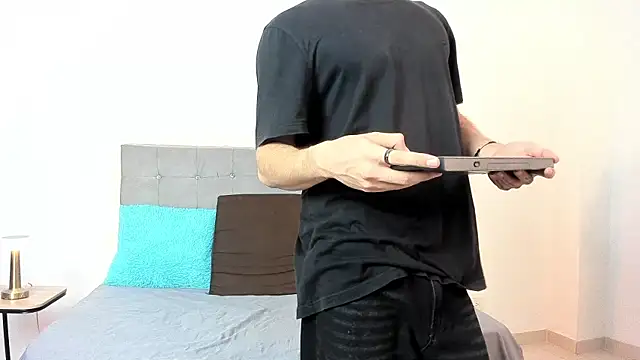 eren jeager online show from 01/09/26, 08:16