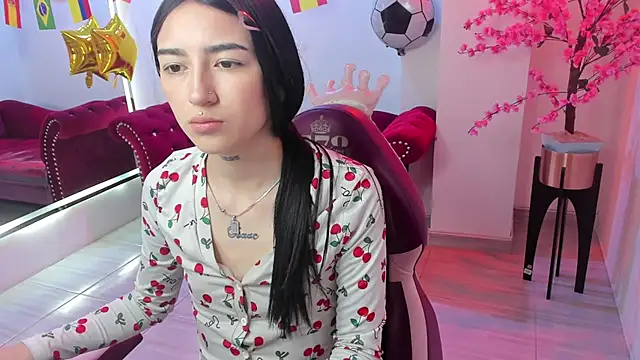 Emily andrews online show from 07/15/26, 07:32