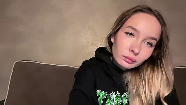 keeendall online show from 12/01/25, 08:21