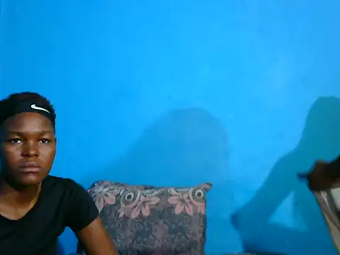 Snapshot of VirginPrincess06 chatting on 12/14/25, 09:59 VirginPrincess06 online show from 12/14/25, 09:59