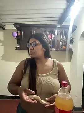 AlexisAndMartina3 online show from 12/16/25, 12:26