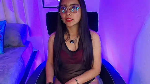 Mara Wolf01 online show from 12/02/25, 08:10