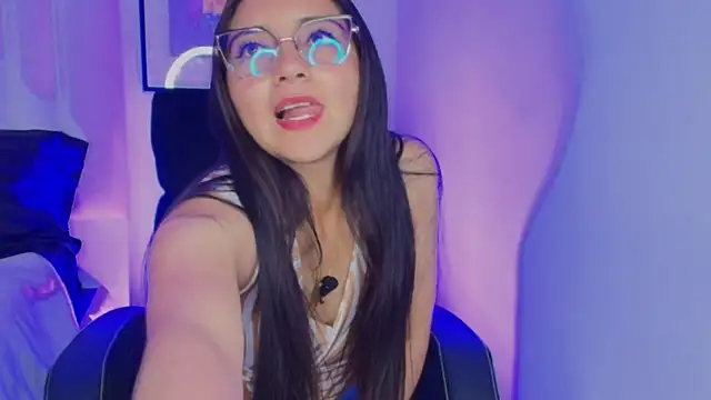 Mara Wolf01 online show from 12/16/25, 07:51