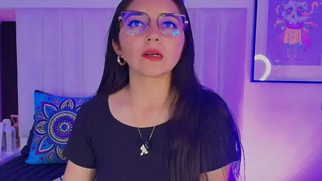 Mara Wolf01 online show from 12/19/25, 08:11