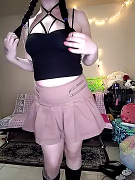 LaylaLucis online show from 04/10/26, 10:39