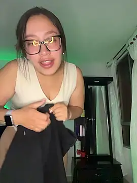 LyaRose online show from 01/13/26, 02:26