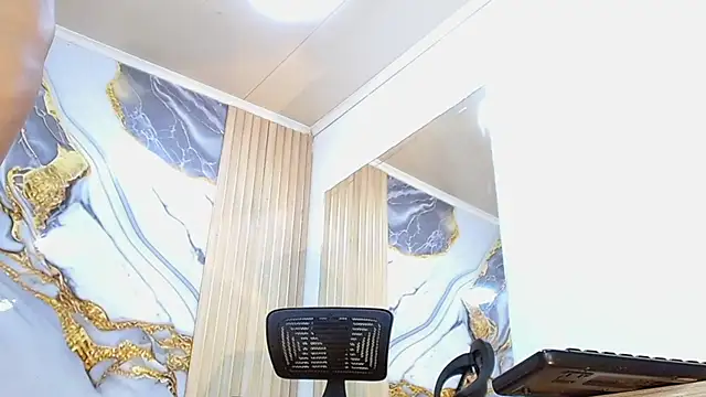 irianis Cera online show from 04/28/26, 04:50