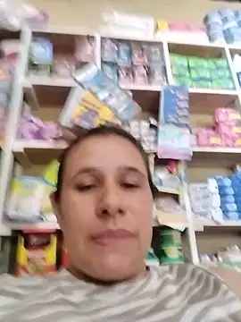 MIA-LARIOS online show from 06/18/26, 02:55