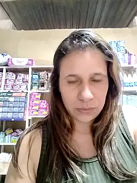 Snapshot of MIA-LARIOS chatting on 03/12/26, 09:52 MIA-LARIOS online show from 03/12/26, 09:52